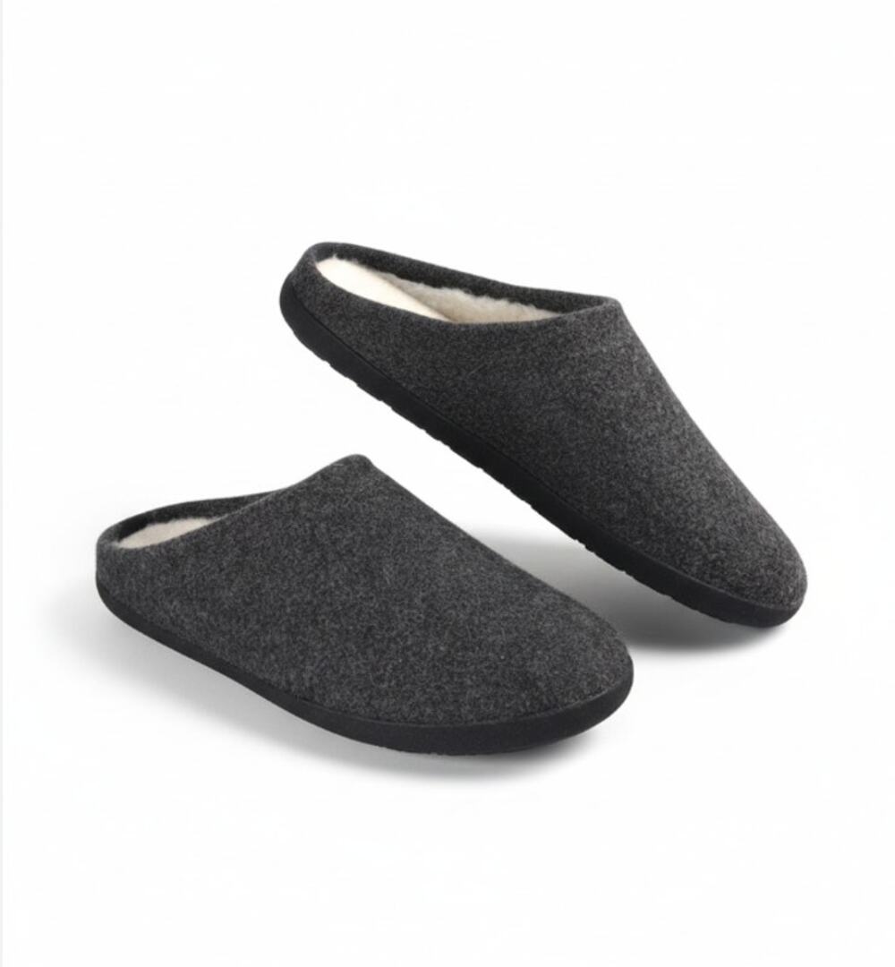 OLUKAI Hāmani Hulu Wool Mule Slipper Men 11 Gray Italian Felt Shearling NWOB
